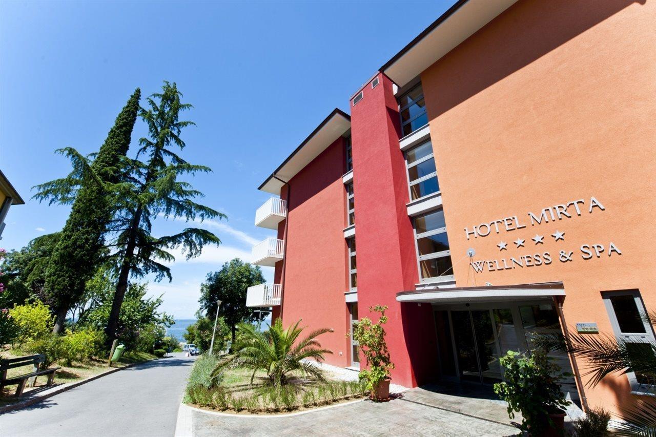 Haliaetum And Mirta Hotel Изола Екстериор снимка